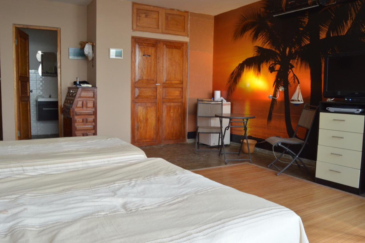 El Merlin - Cabo Blanco Hotel Exterior photo